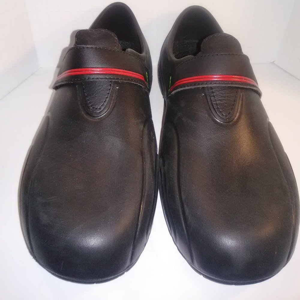 Dawgs Black Womens Nursing Shoes size 10/42